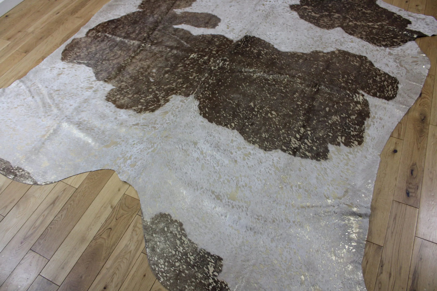Brown and White Gold Metallic Cowhide CM308