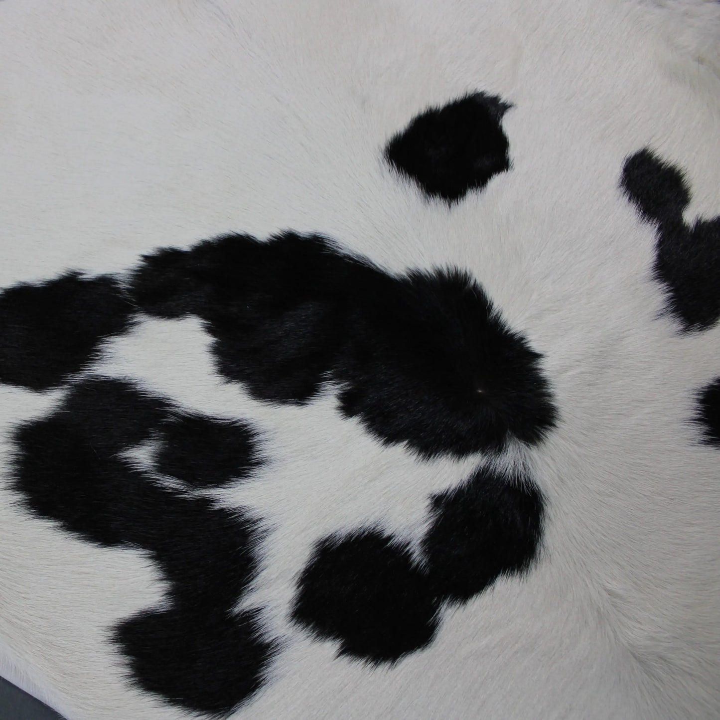 Calf Skin Rug CF110