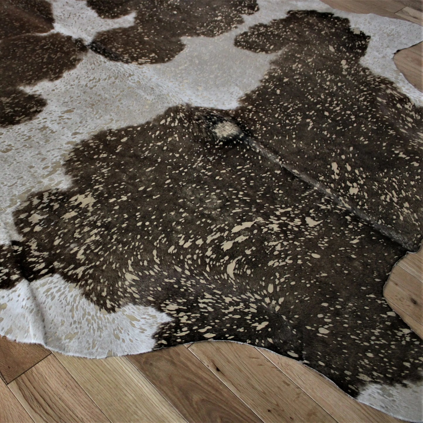 Brown and White Gold Metallic Cowhide CM279