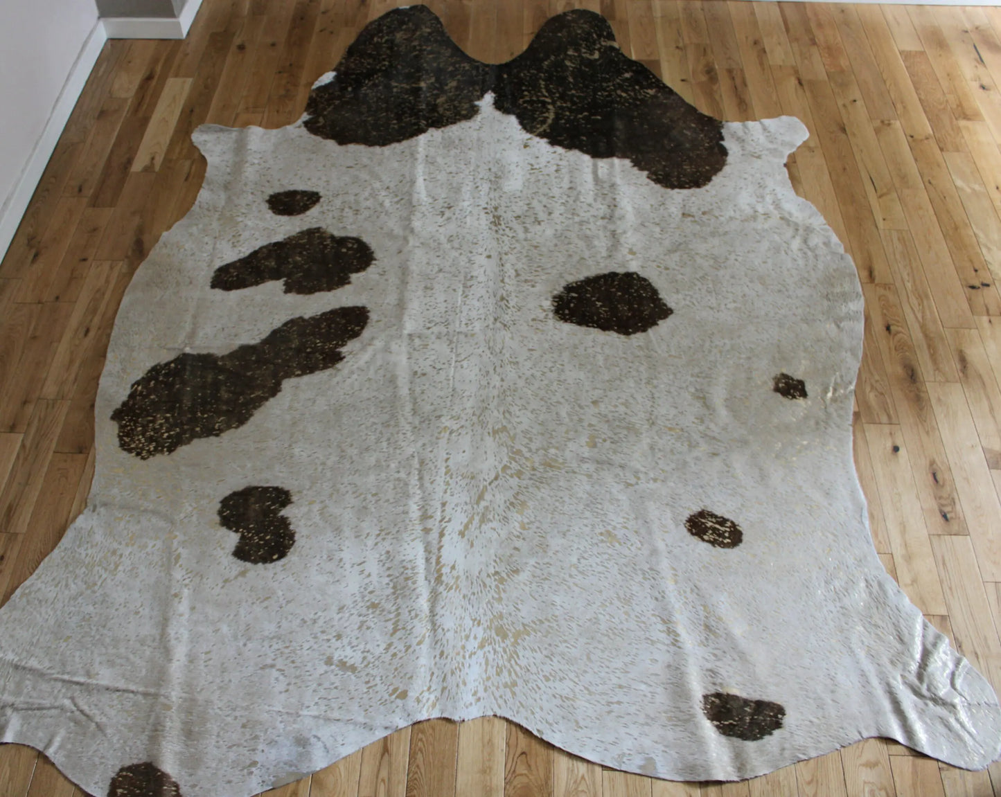 XXL Brown and White Gold Metallic Cowhide CM281