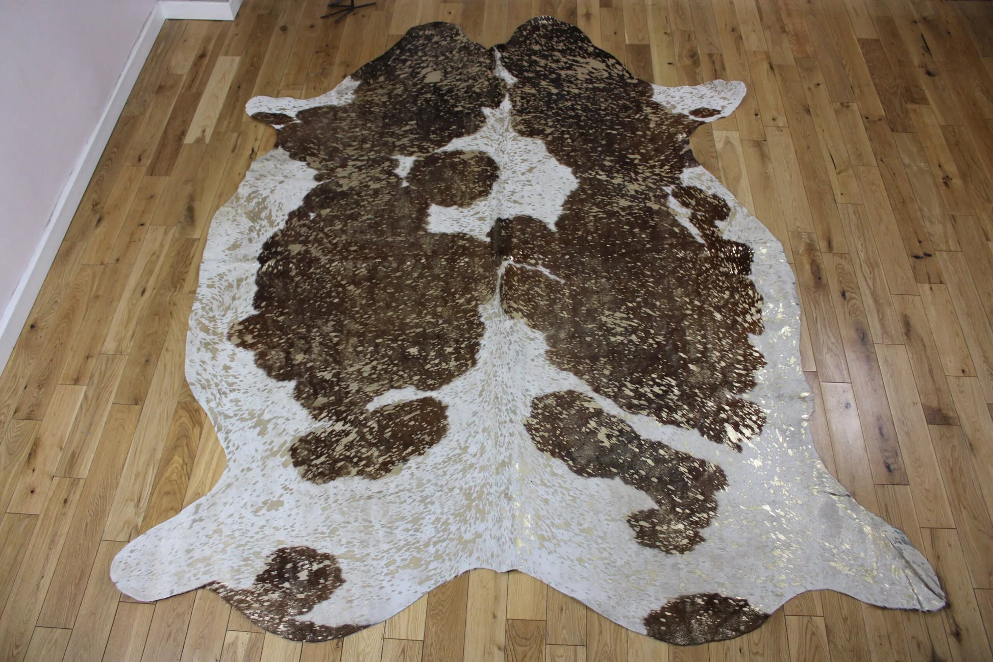 Brown and White Gold Metallic Cowhide CM300
