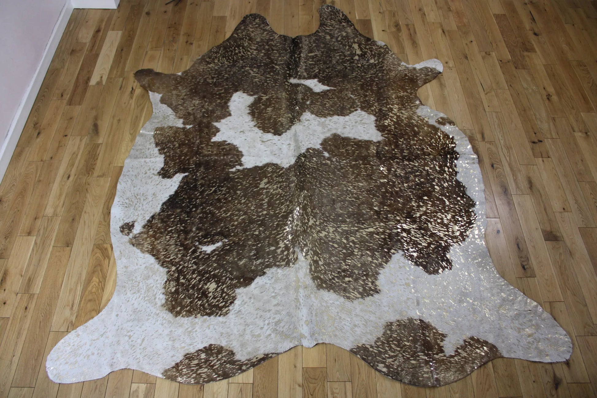 Brown and White Gold Metallic Cowhide CM304