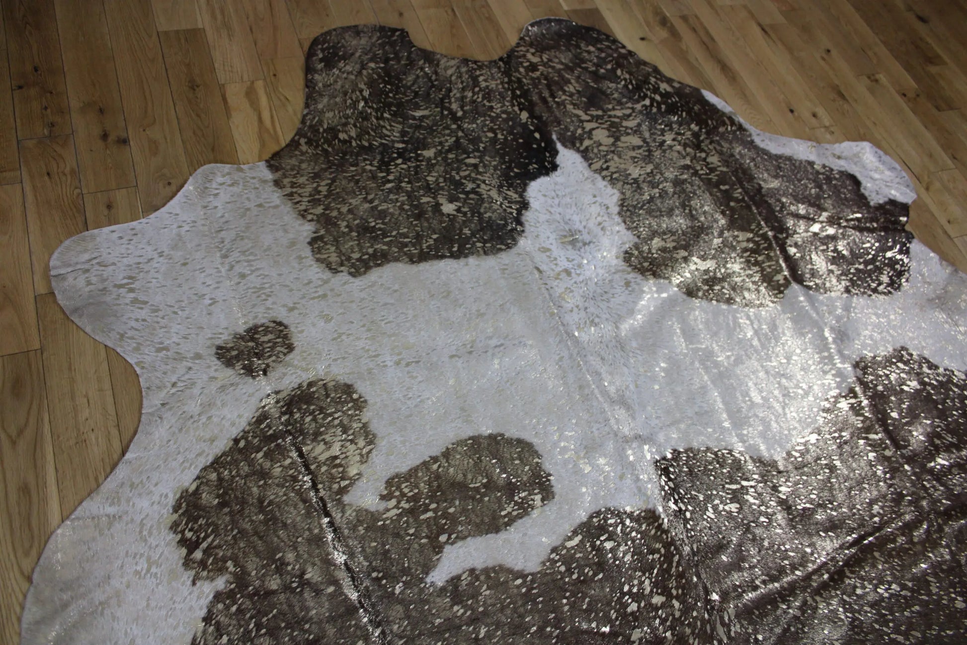 Brown and White Gold Metallic Cowhide CM308