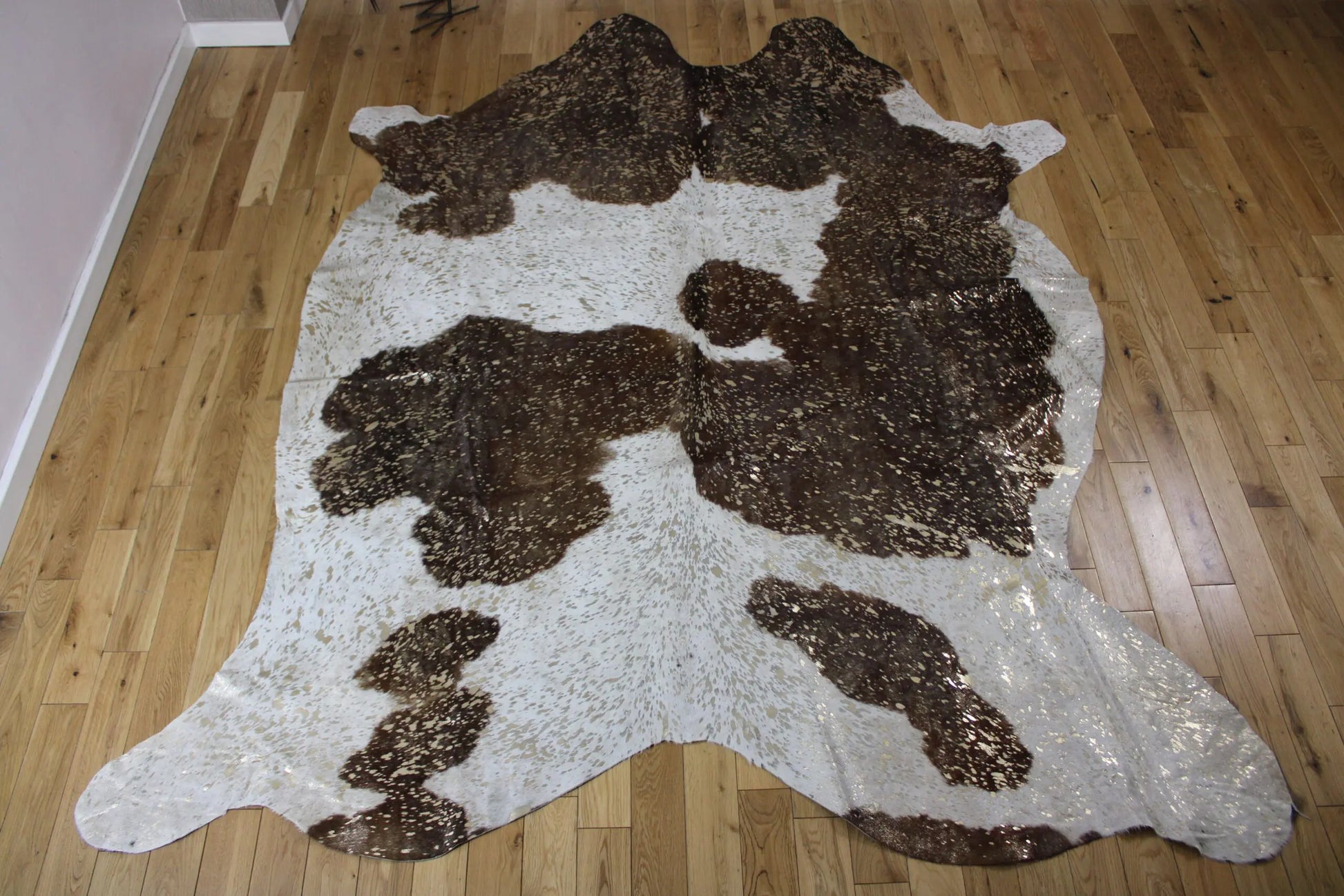 Brown and White Gold Metallic Cowhide CM310