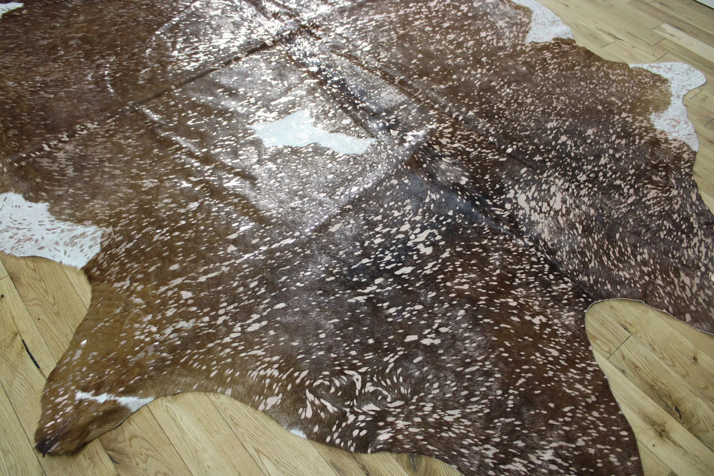 Brown and White Rose Gold Metallic Cowhide CM301