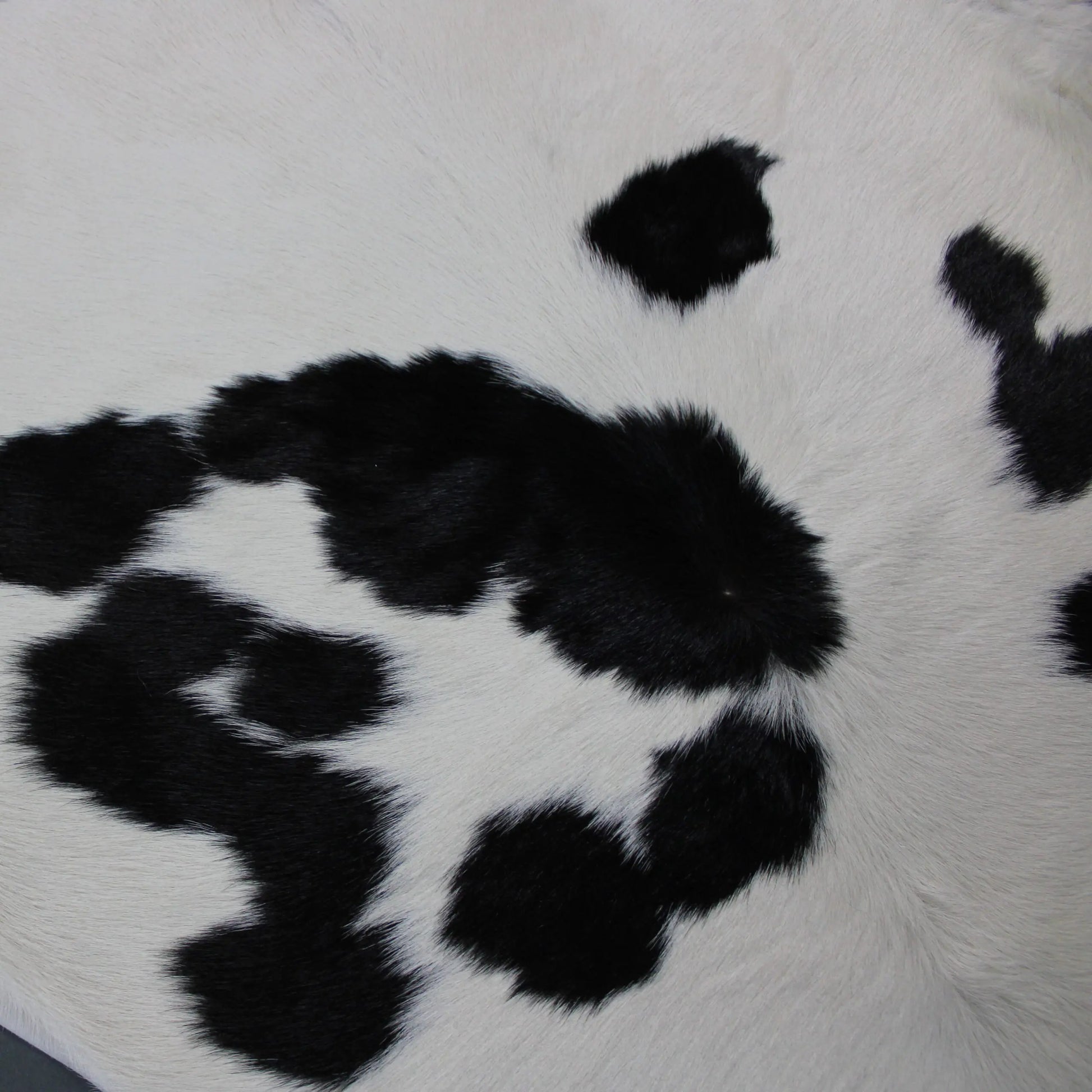 Calf Skin Rug CF110