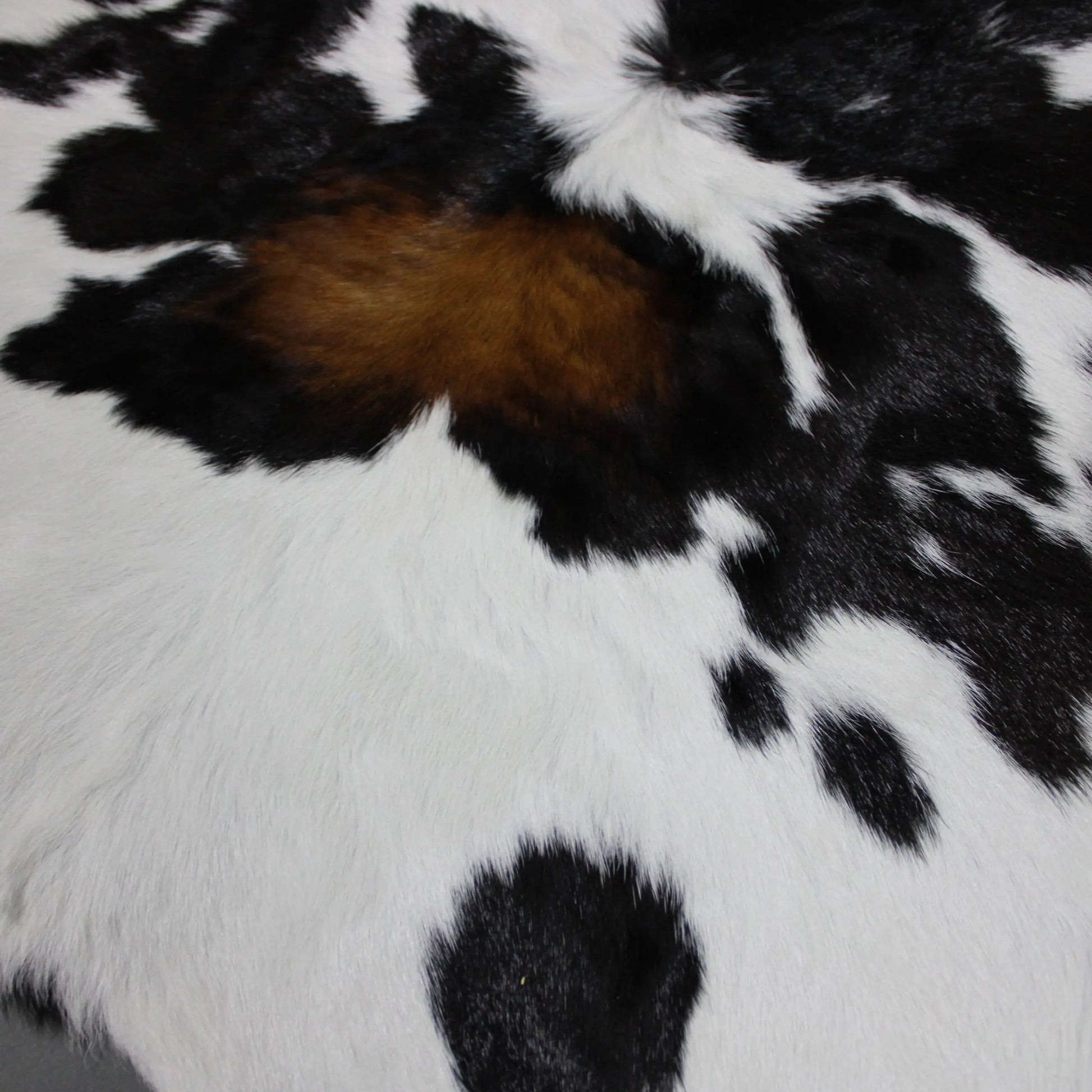 Calf Skin Rug CF129