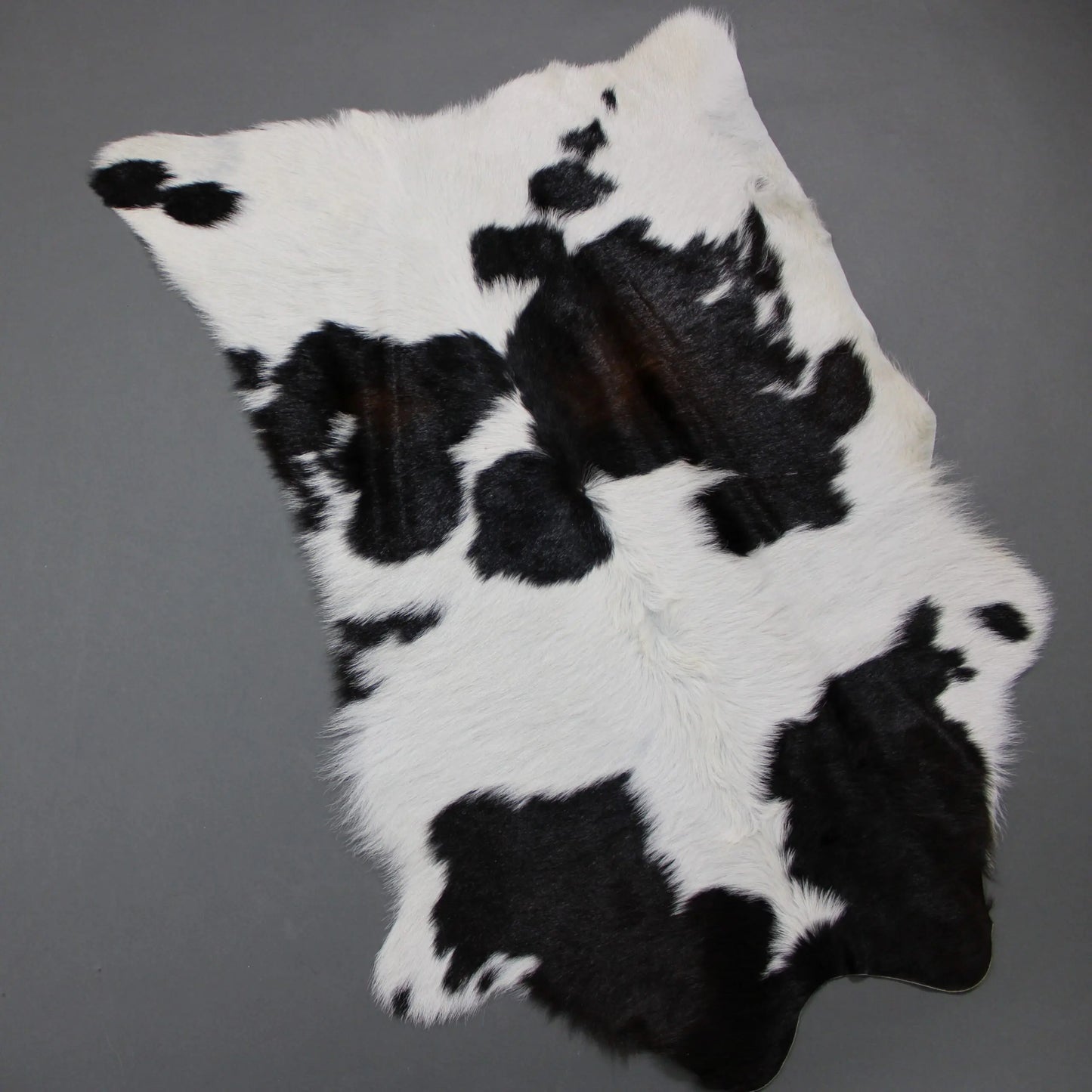 Calf Skin Rug CF172