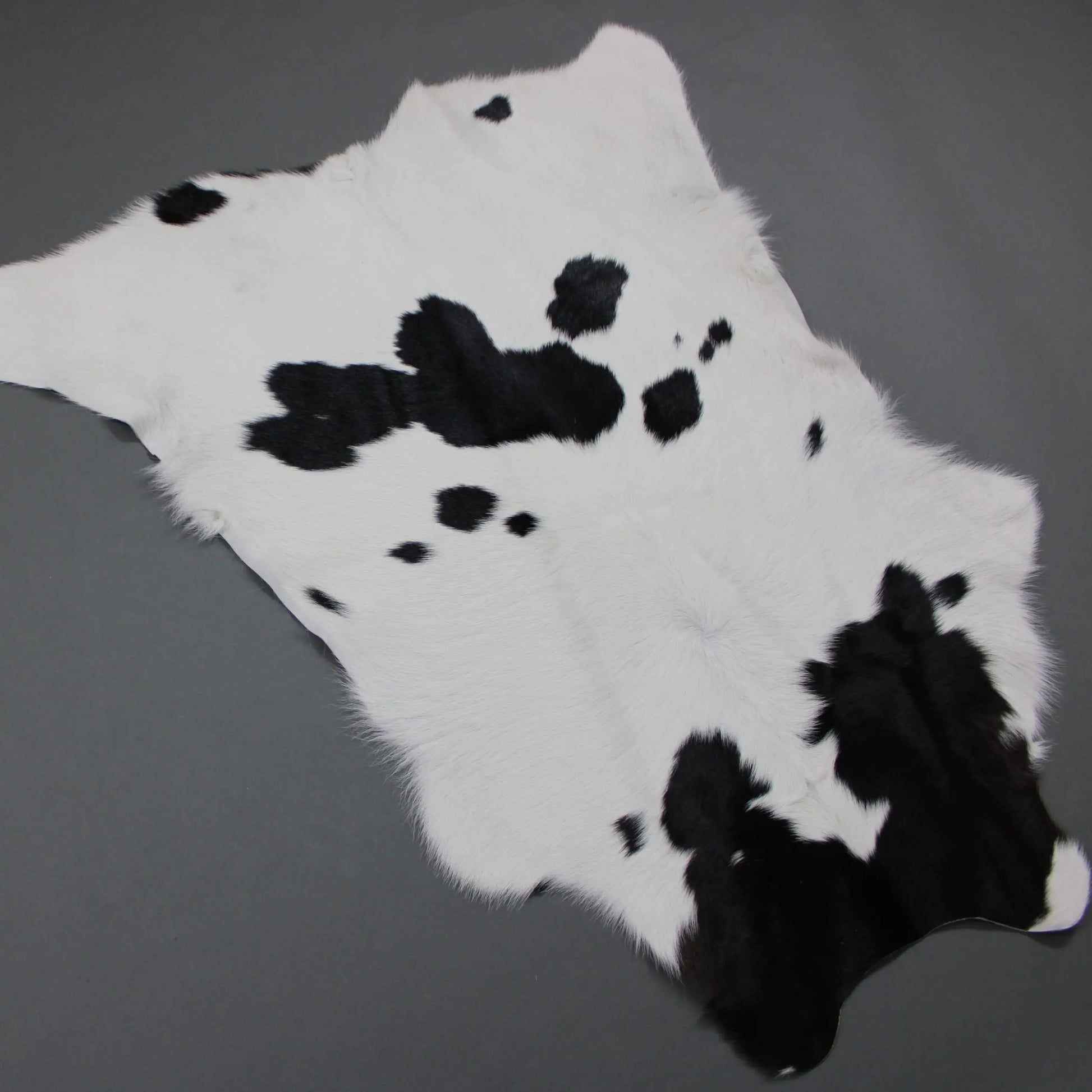 Calf Skin Rug CF176