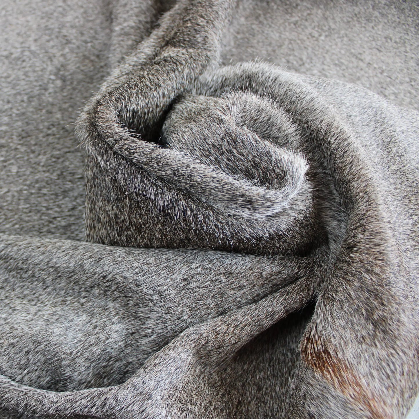Cowhide Rug Grey C00795