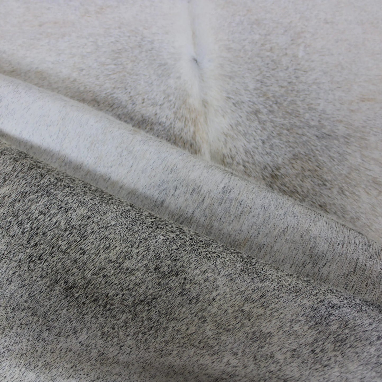 Cowhide Rug Grey C00840