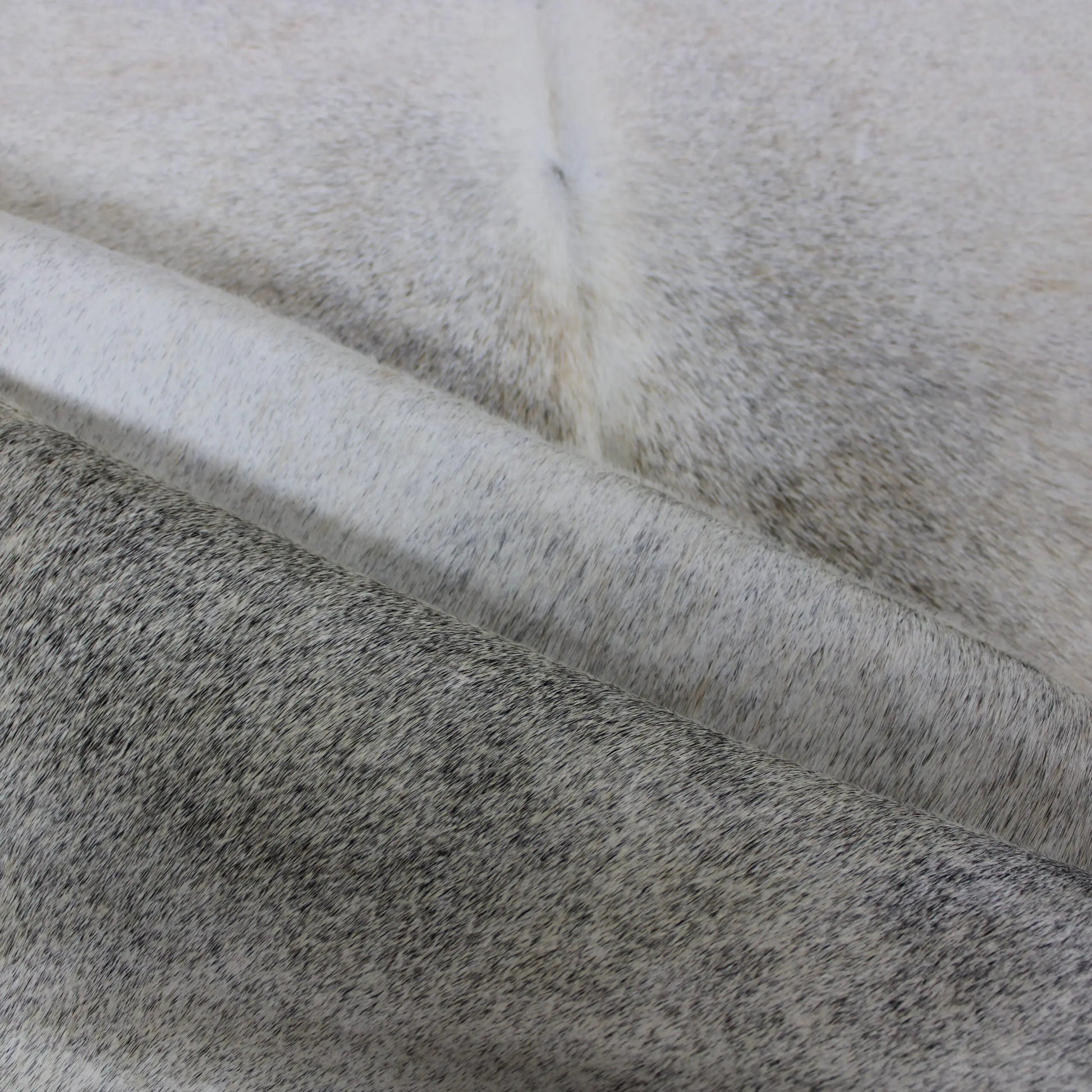 Cowhide Rug Grey C00840