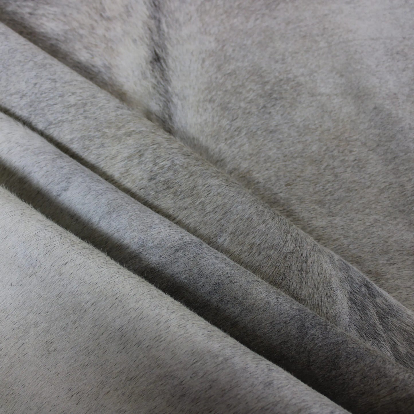 Cowhide Rug Grey C00843