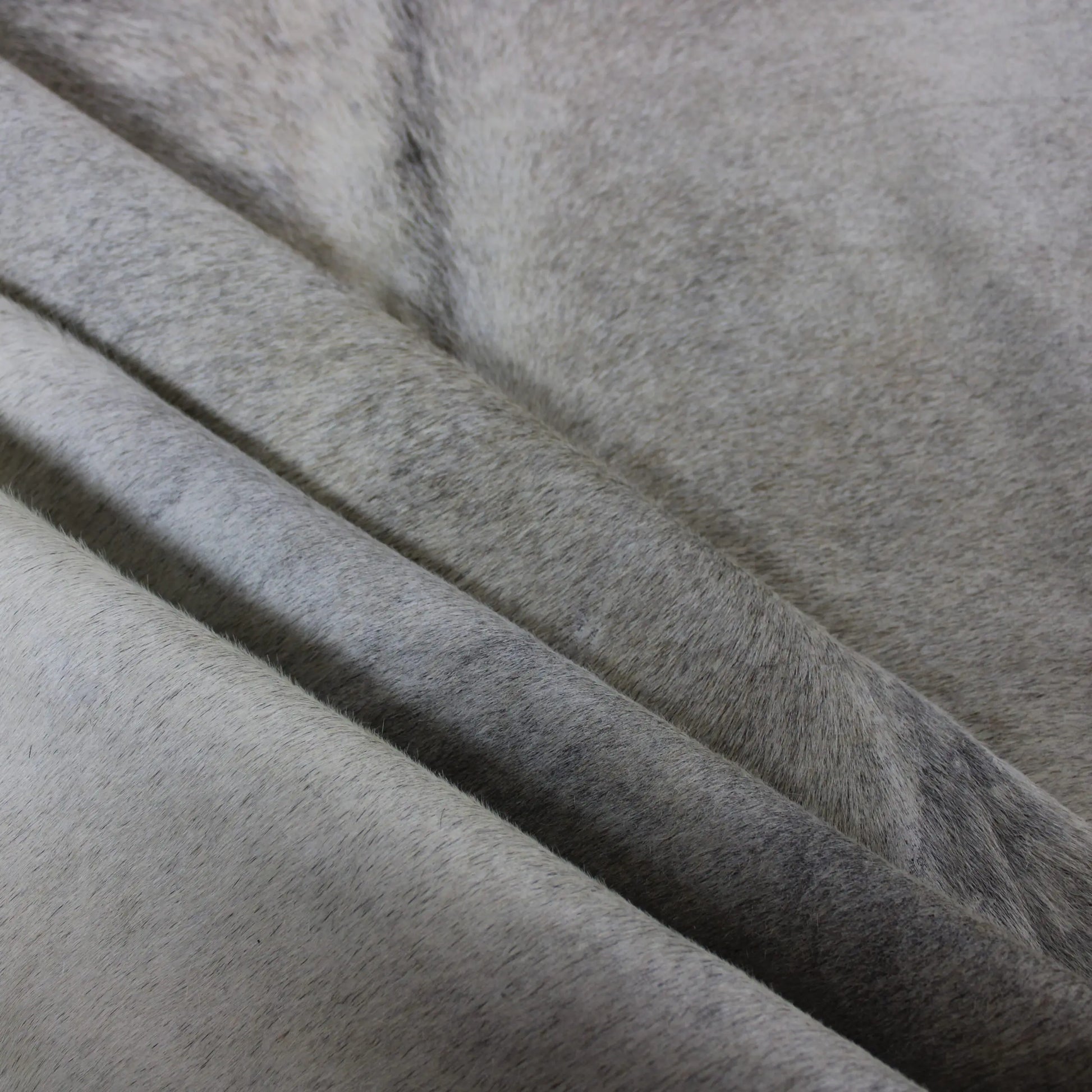 Cowhide Rug Grey C00843