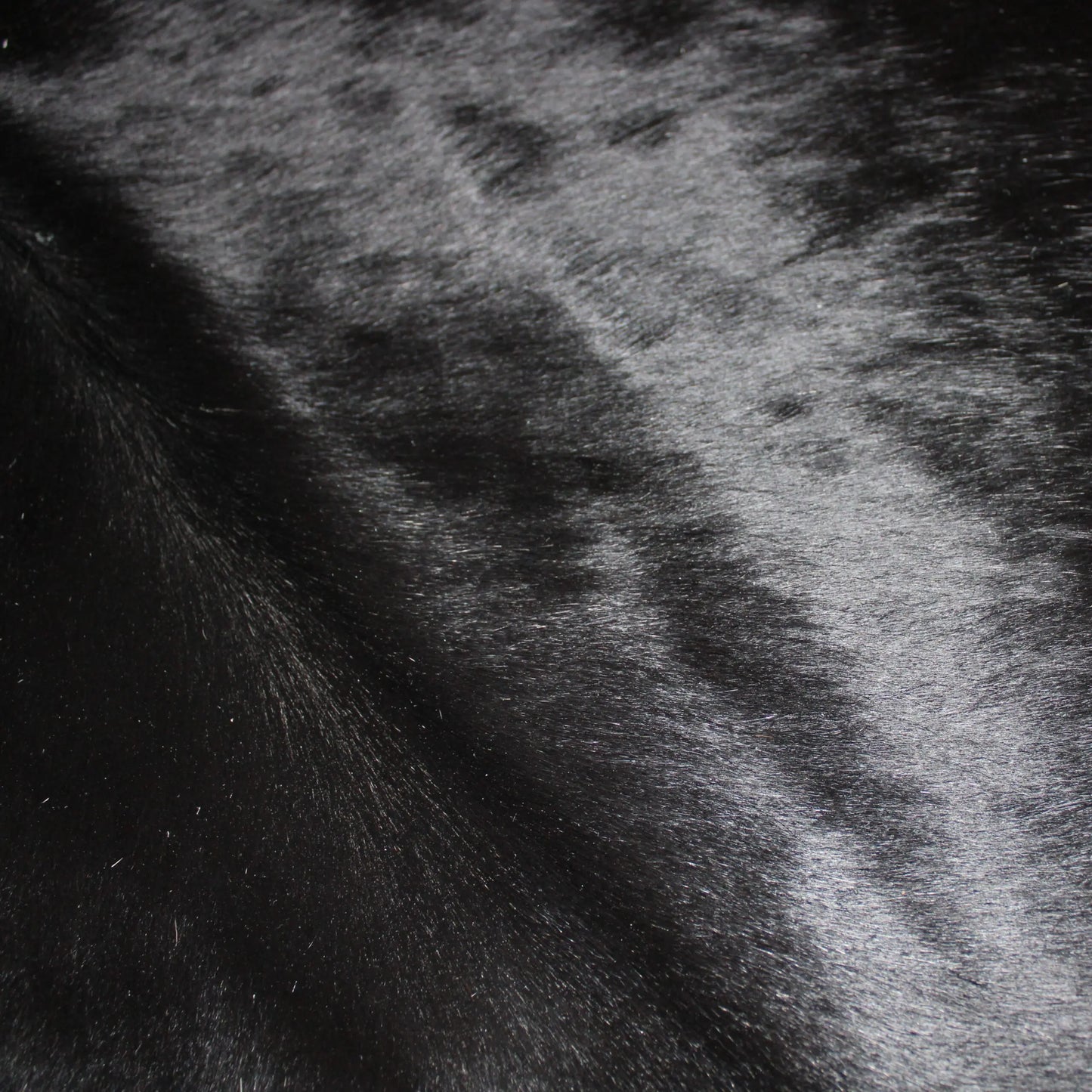 Cowhide Rug Natural Black C01047