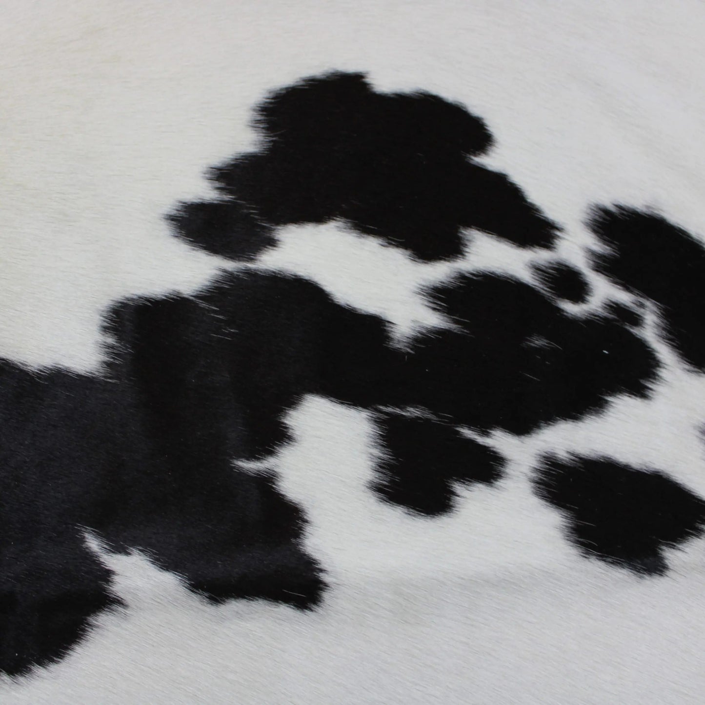 Black & White Cowskin Rug C01016
